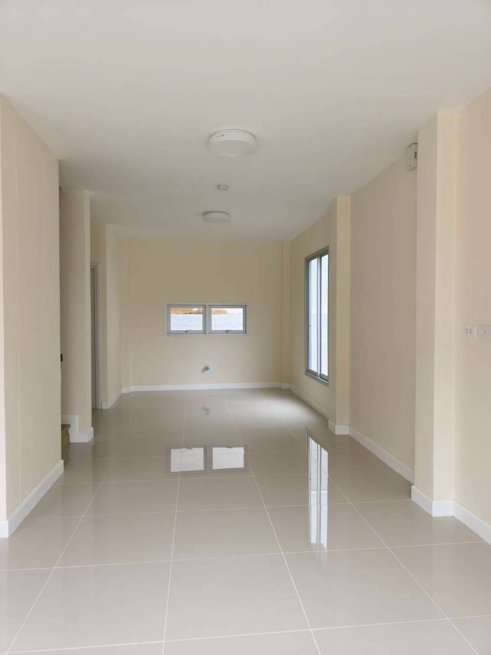 หมู่บ้านอเวนิว บ้านพอน WR-03917 2