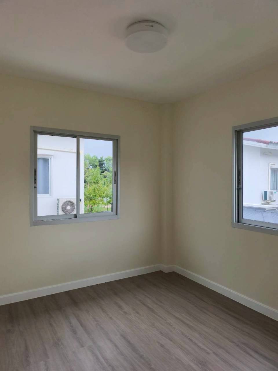 หมู่บ้านอเวนิว บ้านพอน WR-03917 7