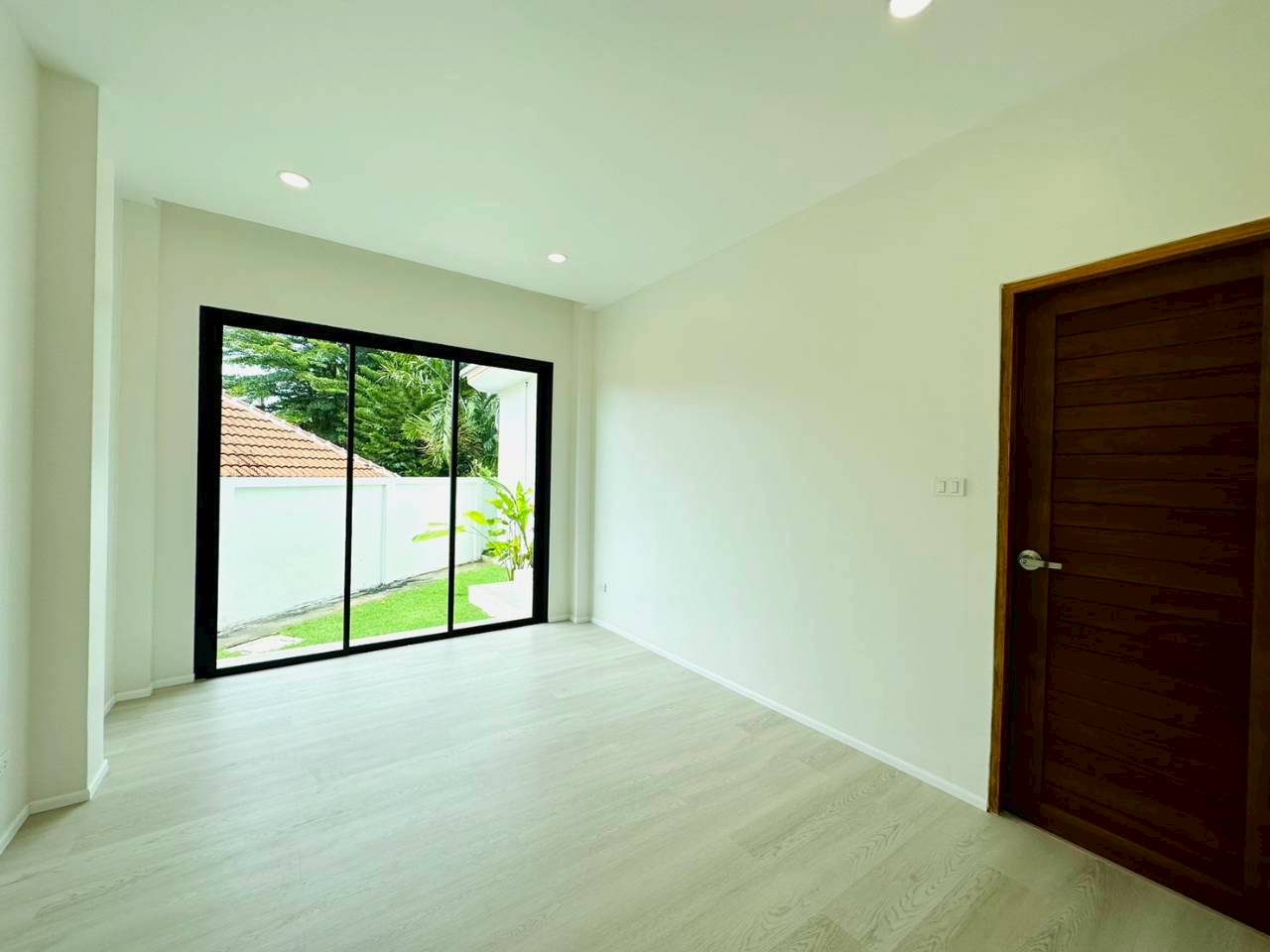 หมู่บ้านสวนเนรมิต 5 WR-03924 8