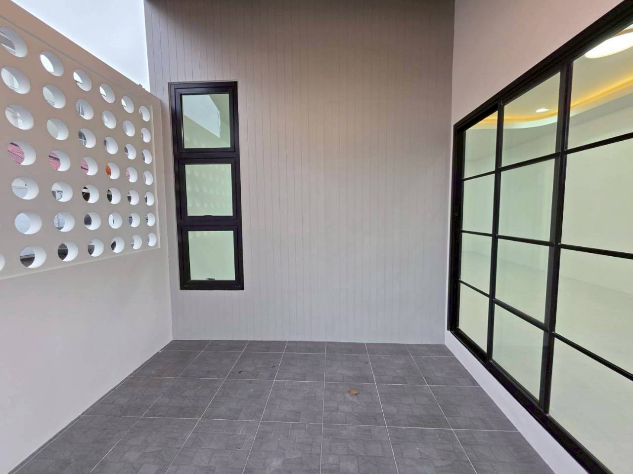 หมู่บ้านติวราธานี WR-03931 12