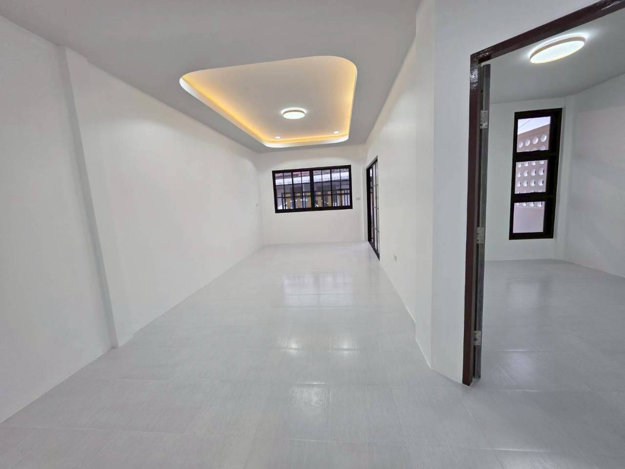 หมู่บ้านติวราธานี WR-03931 2