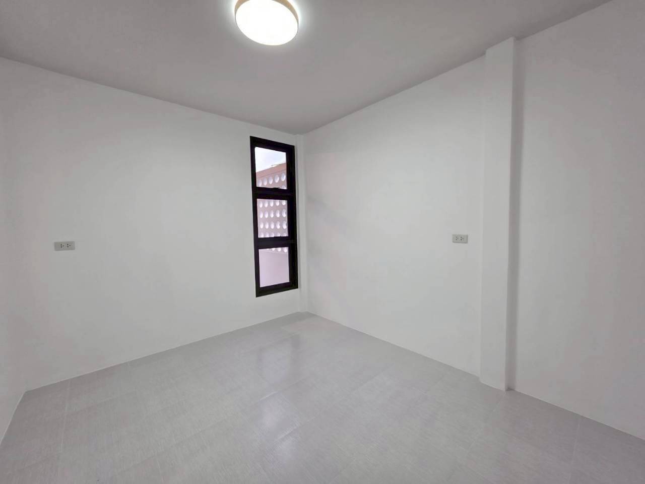 หมู่บ้านติวราธานี WR-03931 6