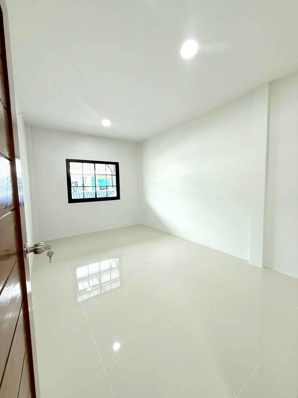 หมู่บ้านแหลมทอง WR-03932 5