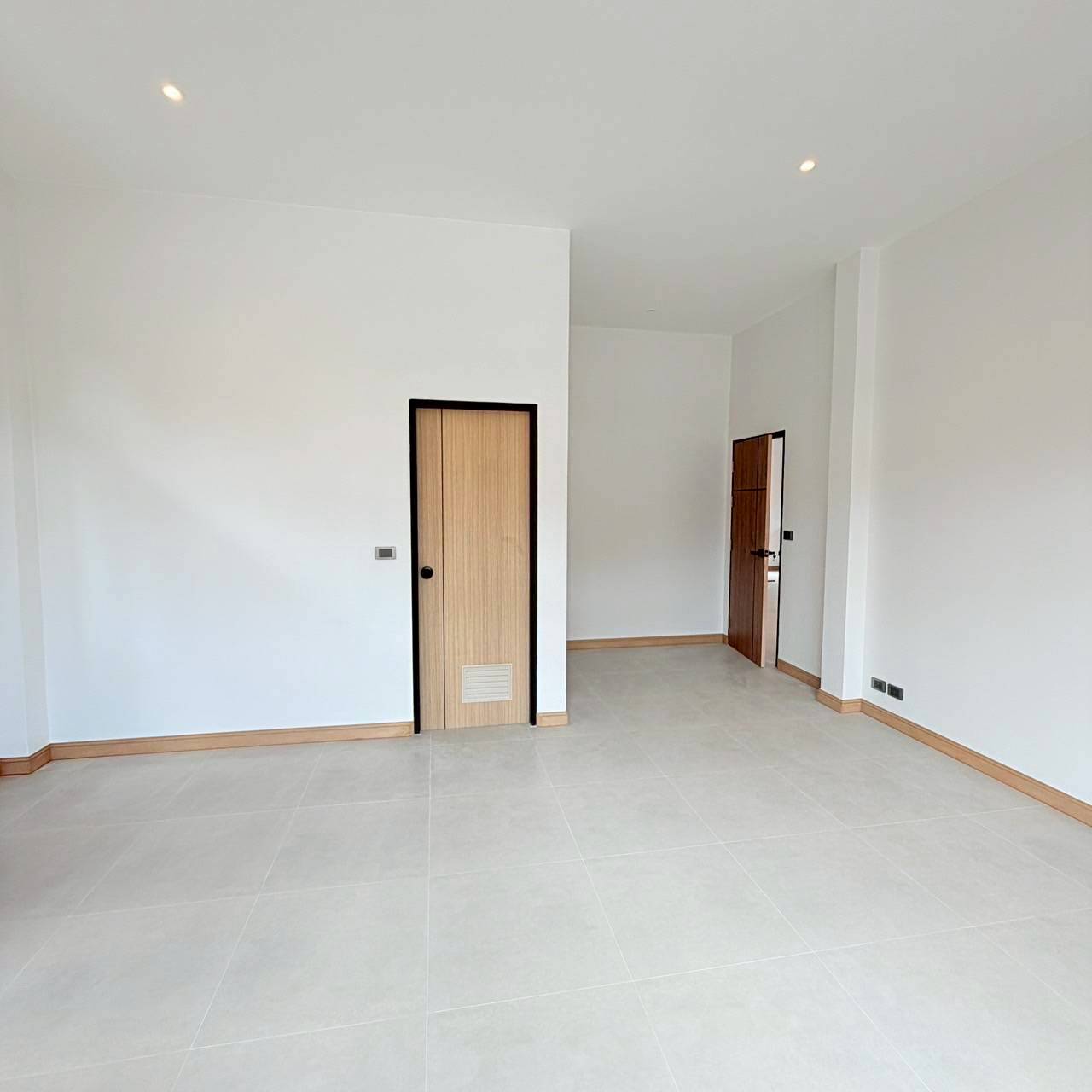 หมู่บ้านเดอะวัลเล่ย์ ม่าหนิก WR-03718 4