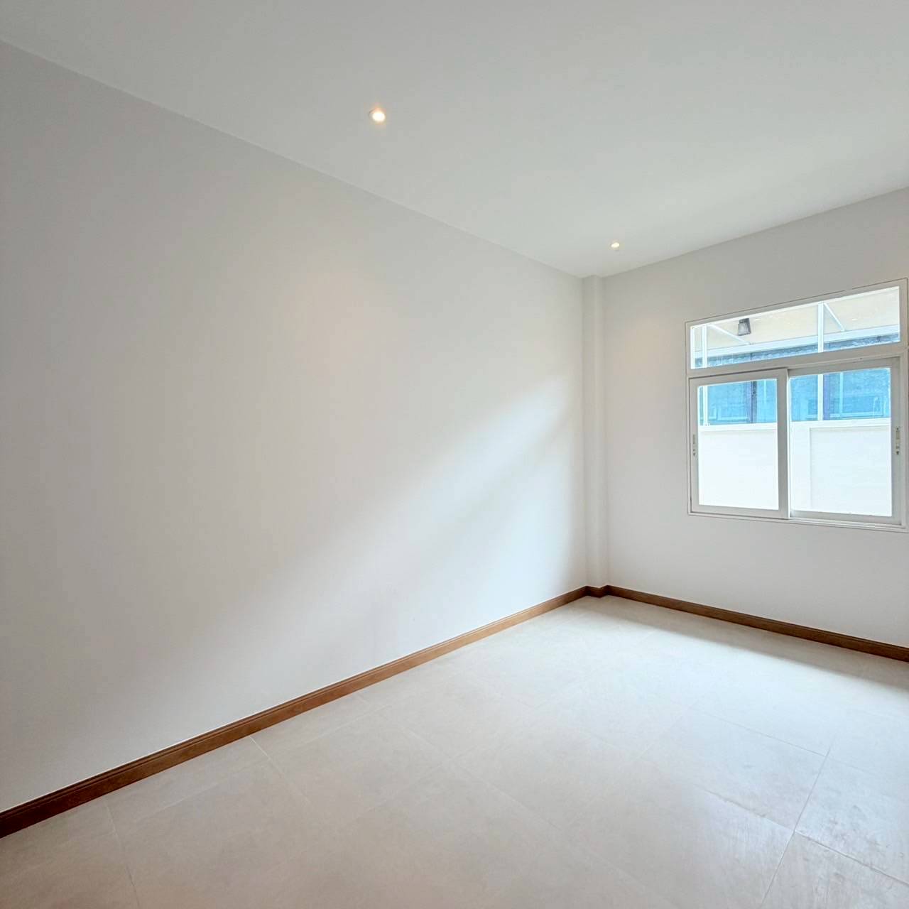 หมู่บ้านเดอะวัลเล่ย์ ม่าหนิก WR-03718 5