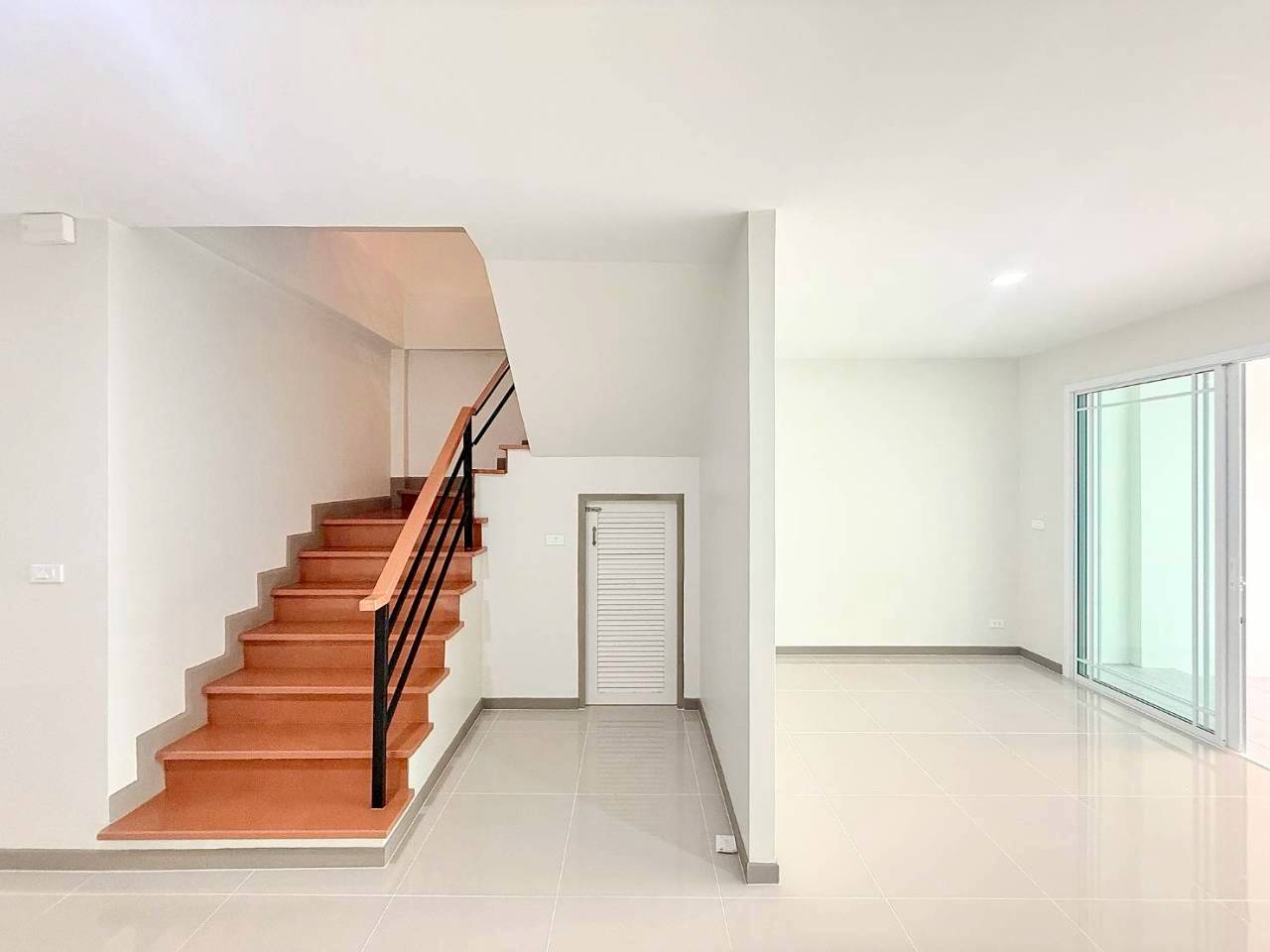 หมู่บ้านดิเออเบิร์น (สะพานหิน) WR-03954 5