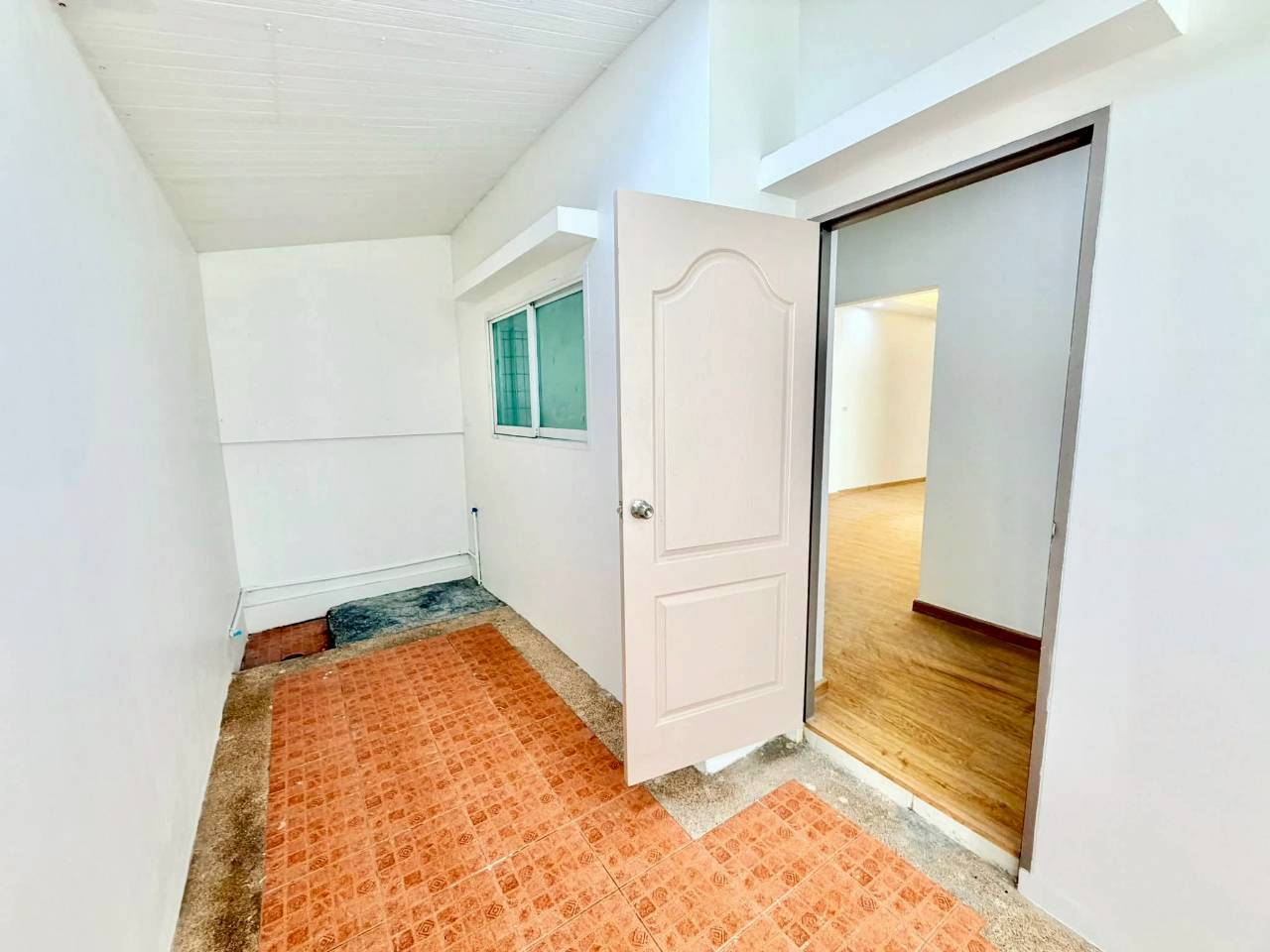 หมู่บ้านชนกานต์ นากก WR-03956 7