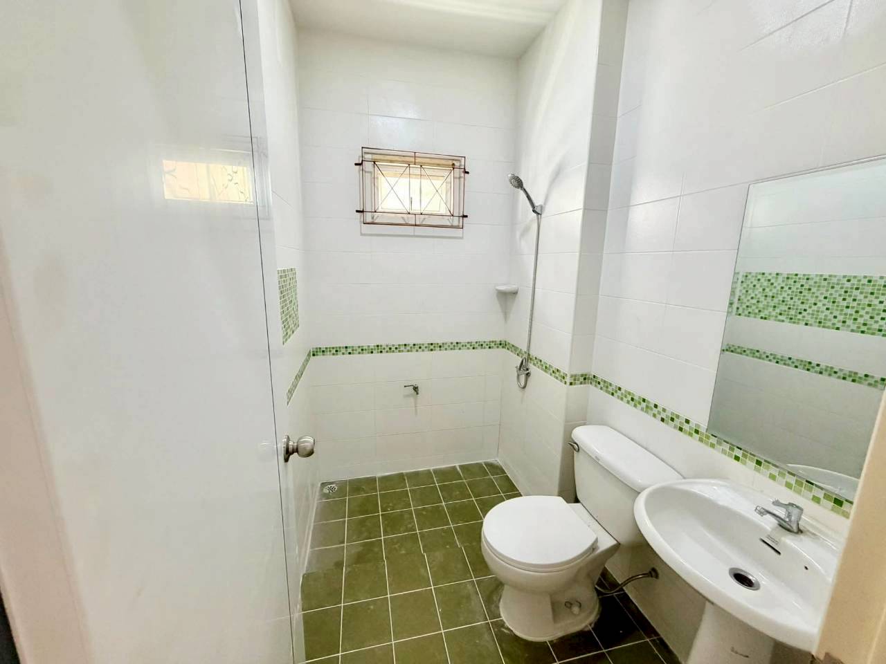 หมู่บ้านชนกานต์ นากก WR-03956 8