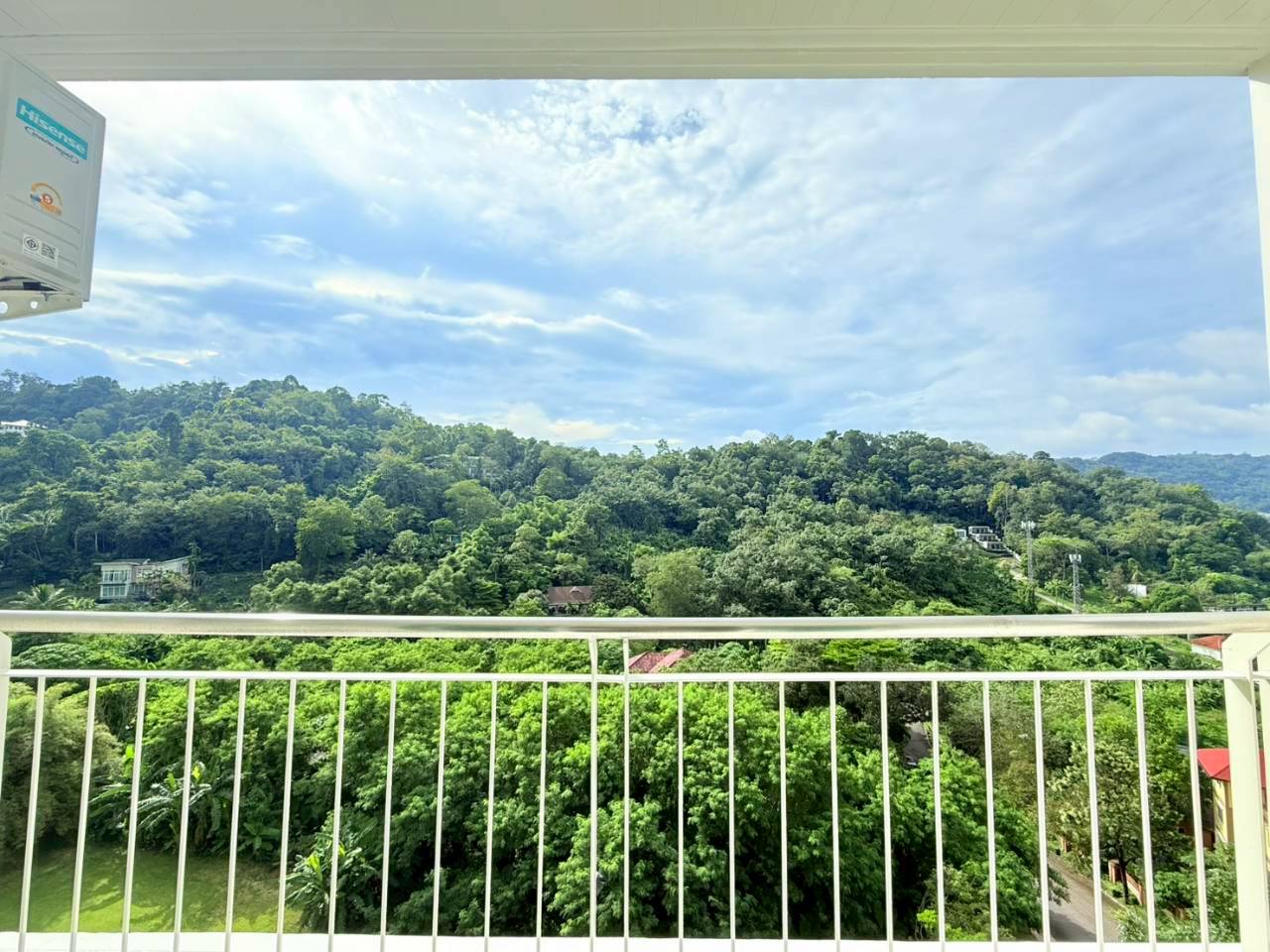 Phanason The Green Place Condominium WR-03973 11