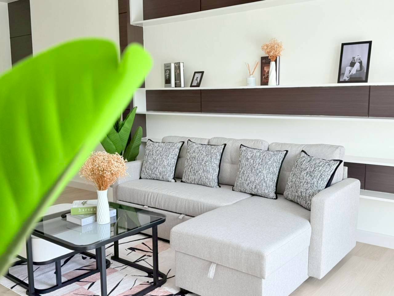 Phanason The Green Place Condominium WR-03973 5