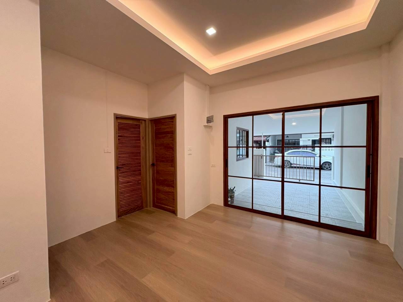 ทาวน์เฮาส์ชั้นเดียว โซนวิชิต WR-03977 2