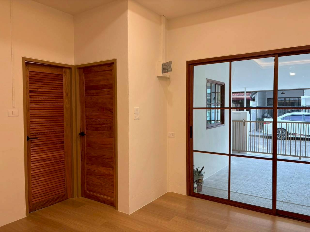 ทาวน์เฮาส์ชั้นเดียว โซนวิชิต WR-03977 6