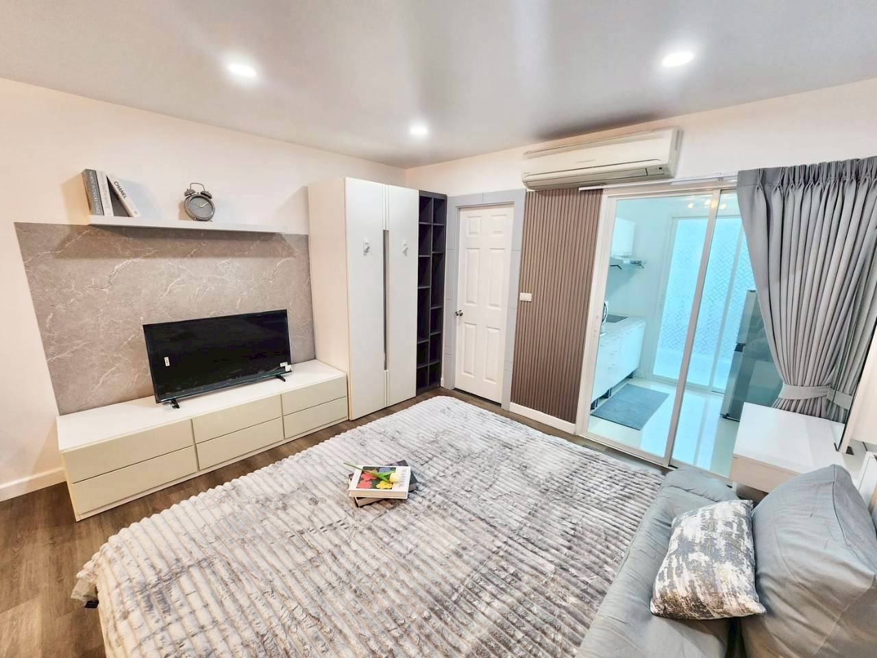 The View Suanluang WR-03979 6