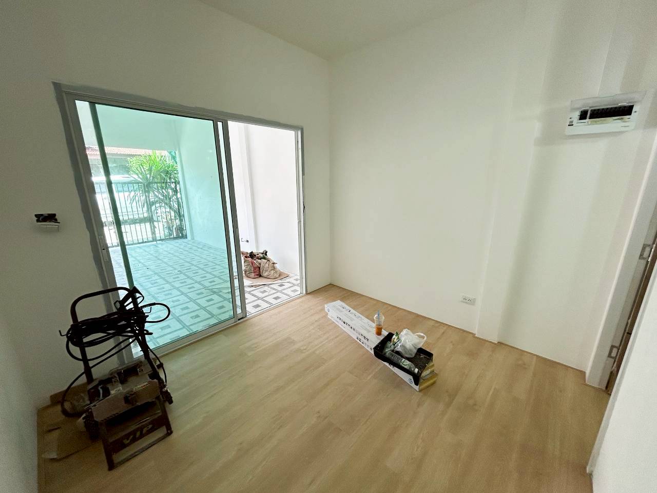 หมู่บ้านติวราธานี WR-03984 6