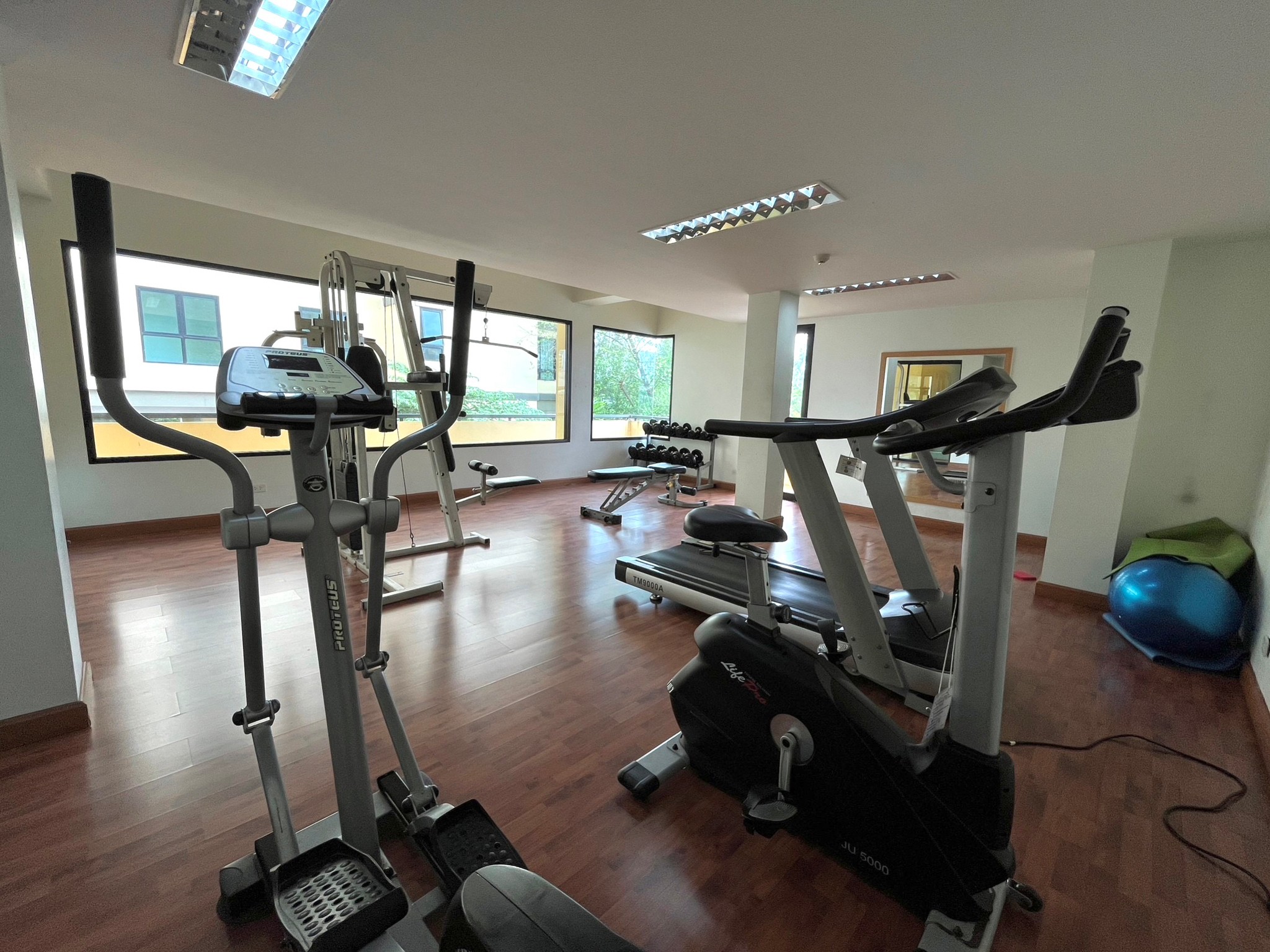 The Future Condo WR-04002 11