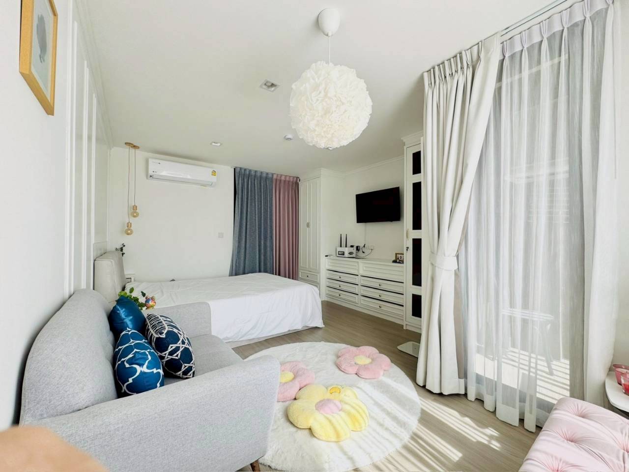 The Base Central WR-04008 3