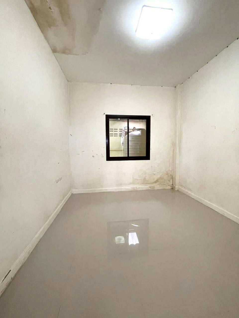 หมู่บ้านสุชารี วิลเลจ WR-04012 4