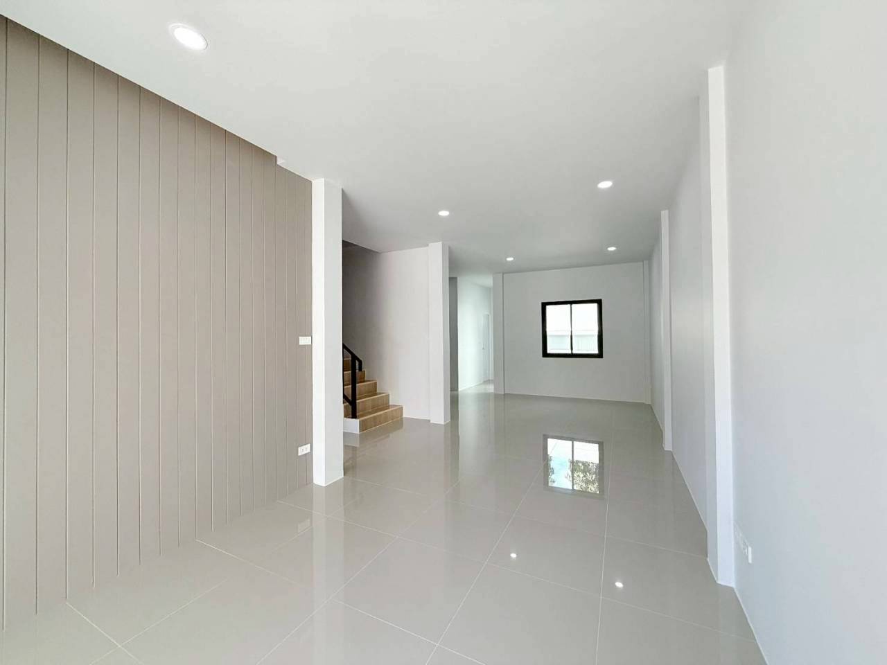 หมู่บ้านเอกศิริชัย WR-04024 4