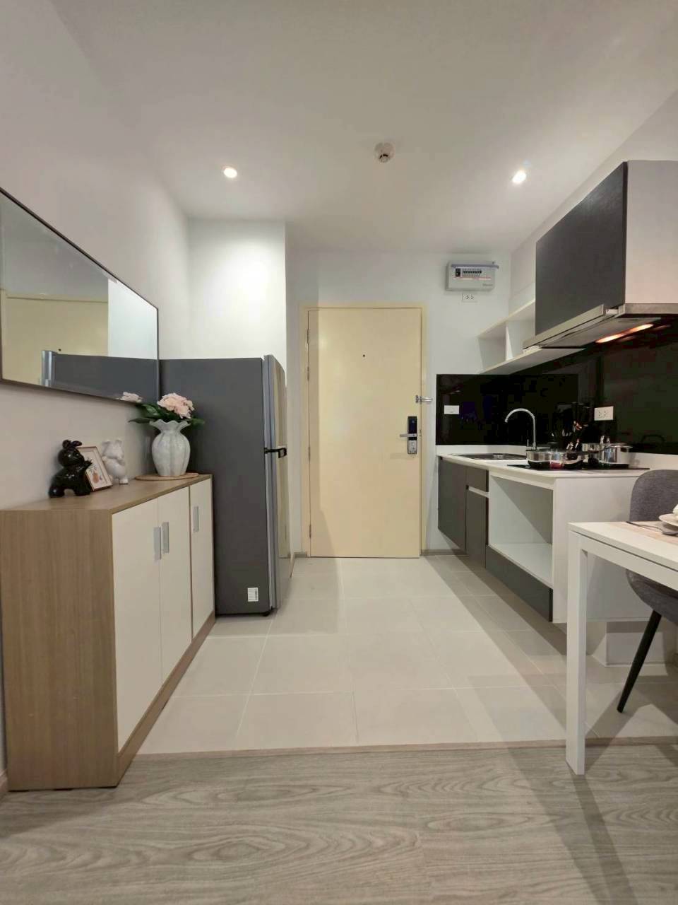 Zcape 3 Condominium WR-04029 10