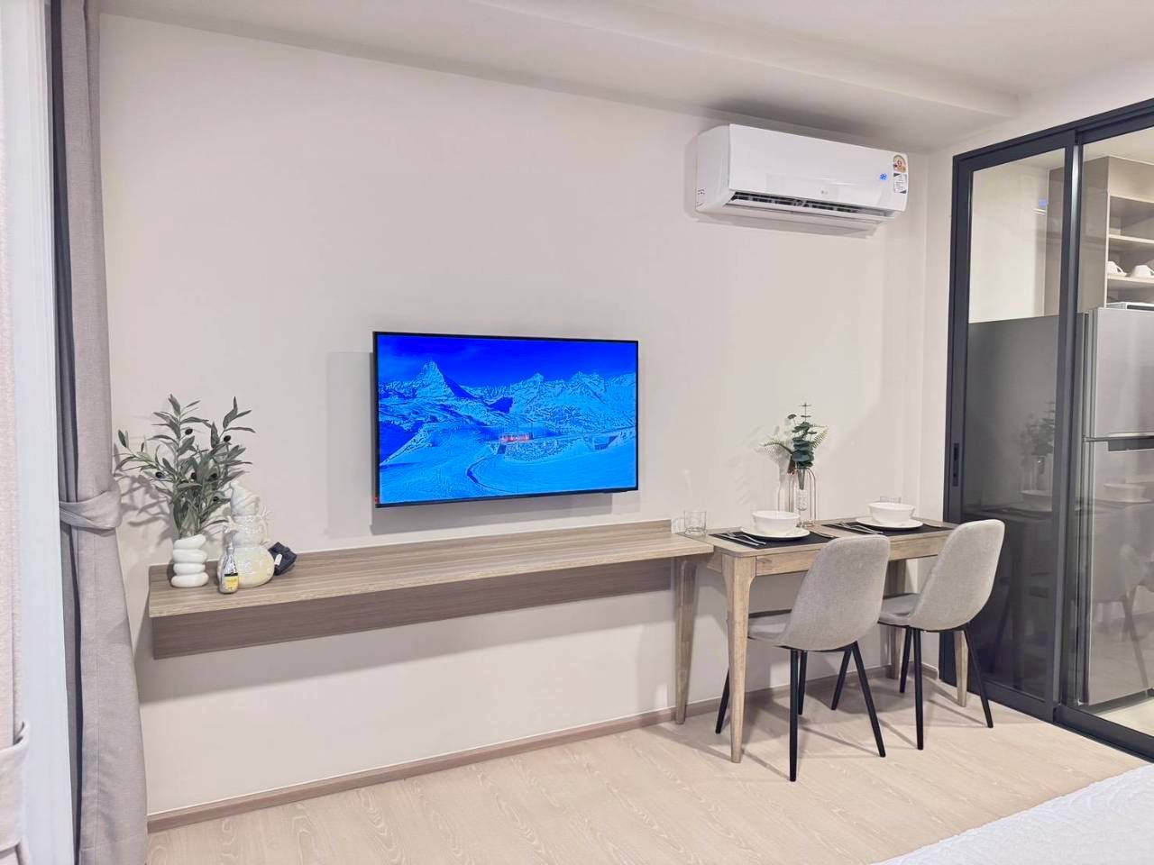 The Base Rise WR-04031 4