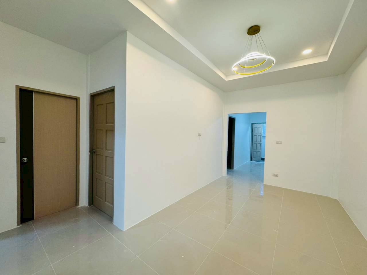 หมู่บ้านทรงคุณ นาบอน WR-04033 2