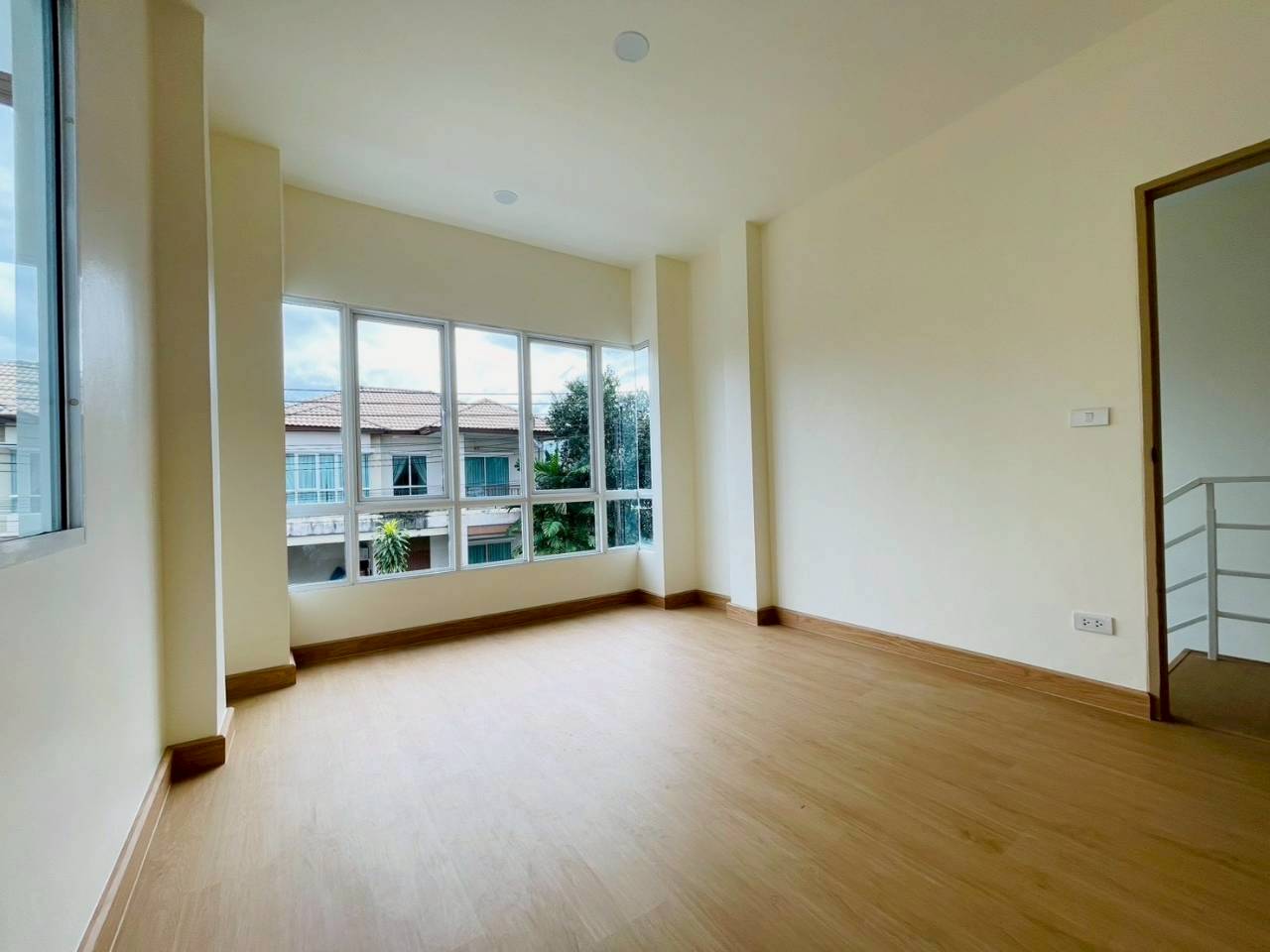 หมู่บ้านสิริวิลเลจ ป่าคลอก WR-04039 4