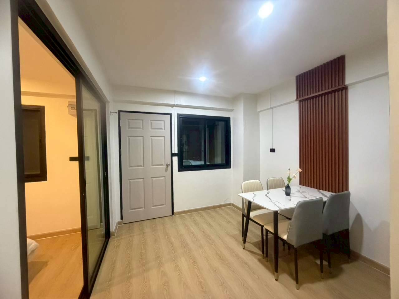 Dcondo Mine WR-04042 5