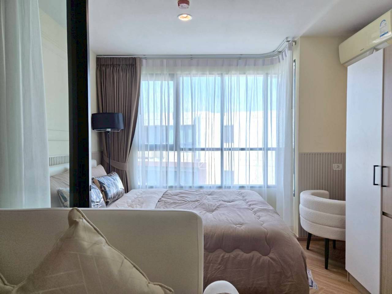 Centrio Condominium WR-04054 10