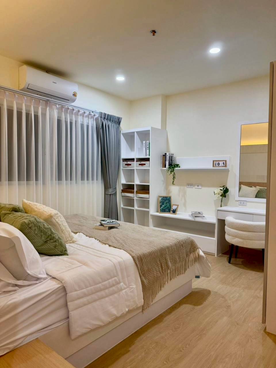 Phanason The Green Place Condominium WR-04055 6