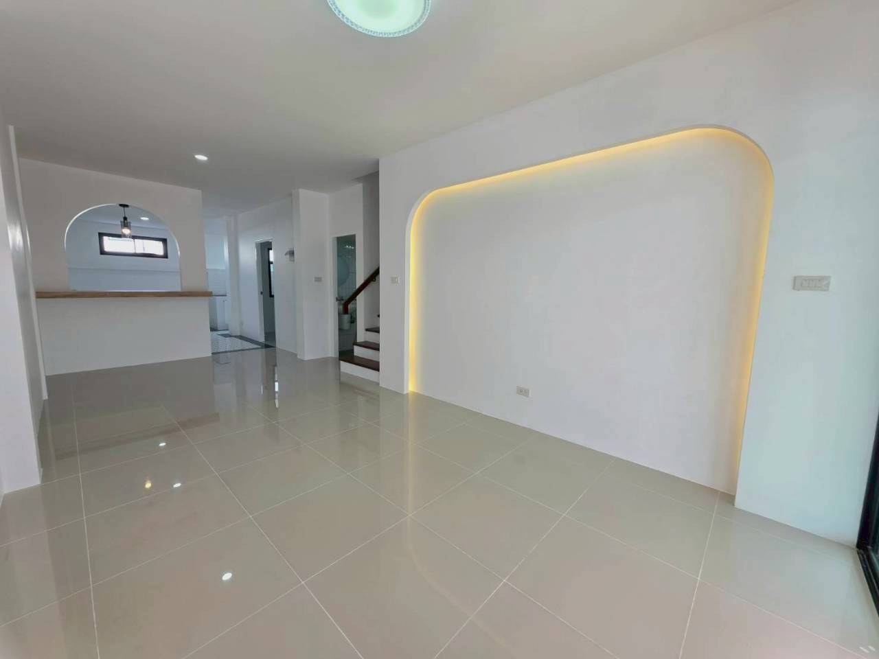 หมู่บ้านธารทอง 7 วิชิต WR-04058 2