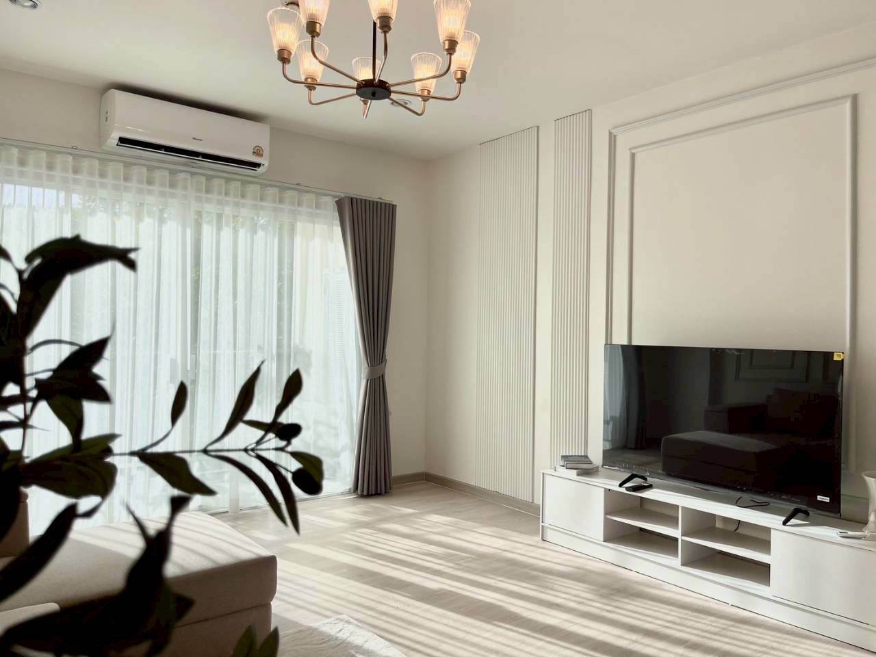 Phanason The Green Place Condominium WR-04073 2