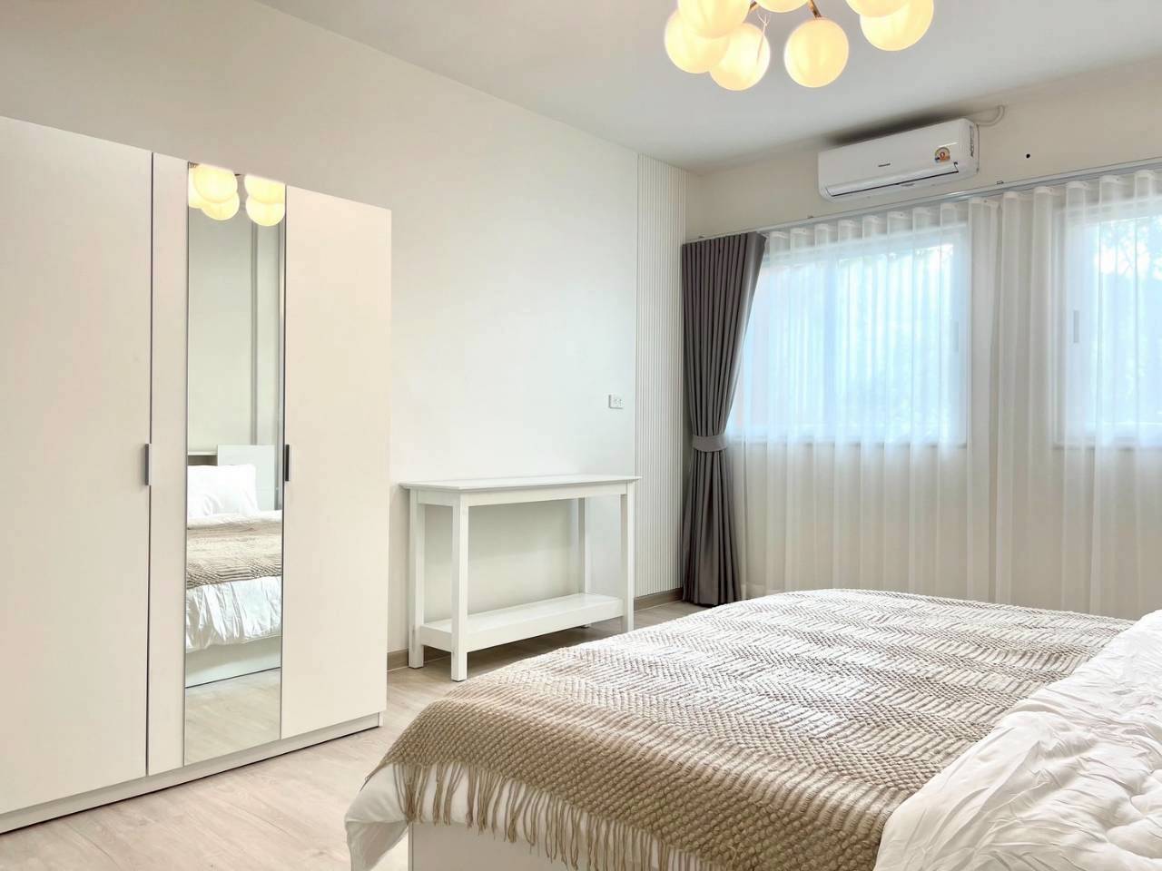 Phanason The Green Place Condominium WR-04073 3