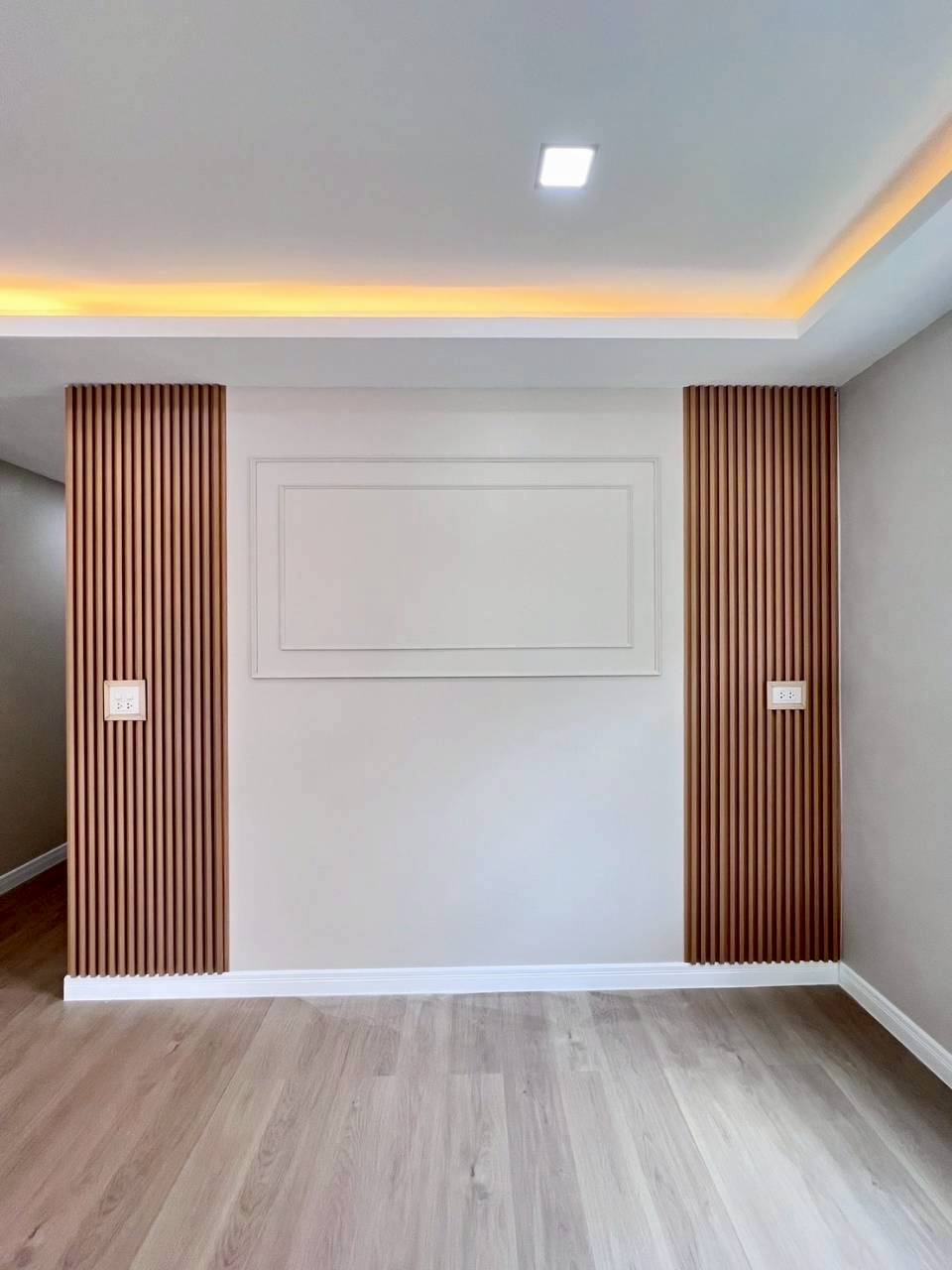 ทาวน์เฮาส์ชั้นเดียว บ่อกรวด WR-03476 2