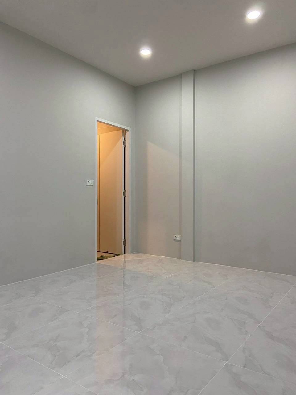 หมู่บ้านธินวุฒิ WR-04078 5