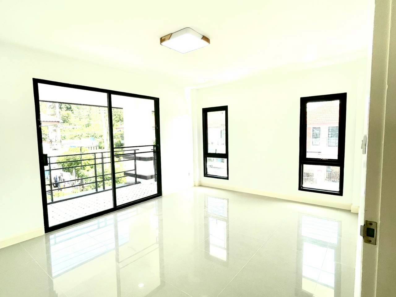 หมู่บ้านพนาสนธิ์ เกาะสิเหร่ WR-04079 2