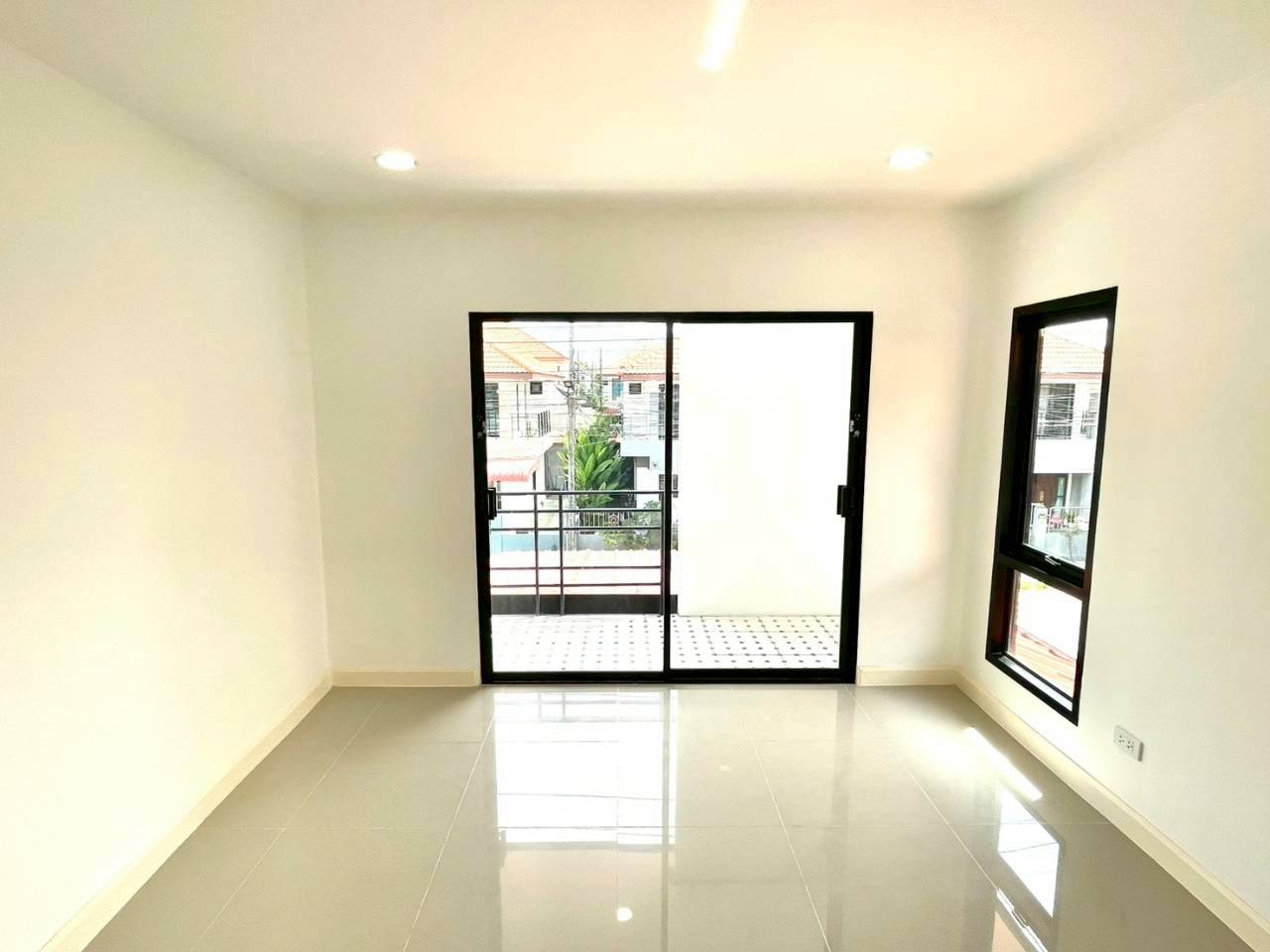 หมู่บ้านพนาสนธิ์ เกาะสิเหร่ WR-04079 4