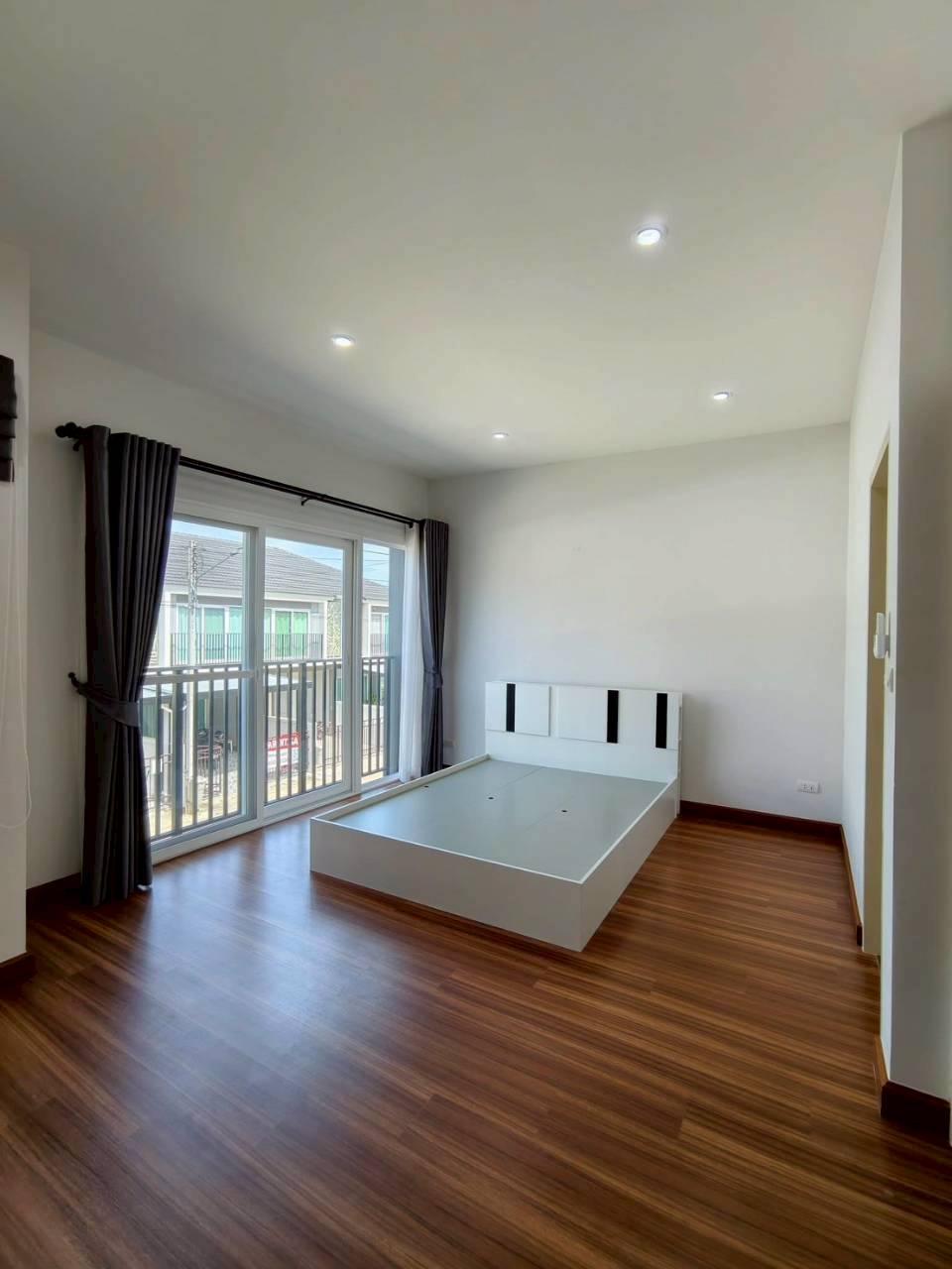 หมู่บ้านศุภาลัย ปาล์มสปริง WR-04080 4