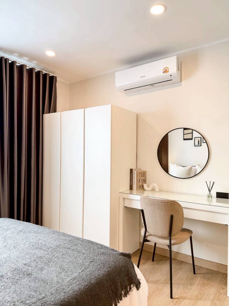 Dcondo Kathu WR-04081 7