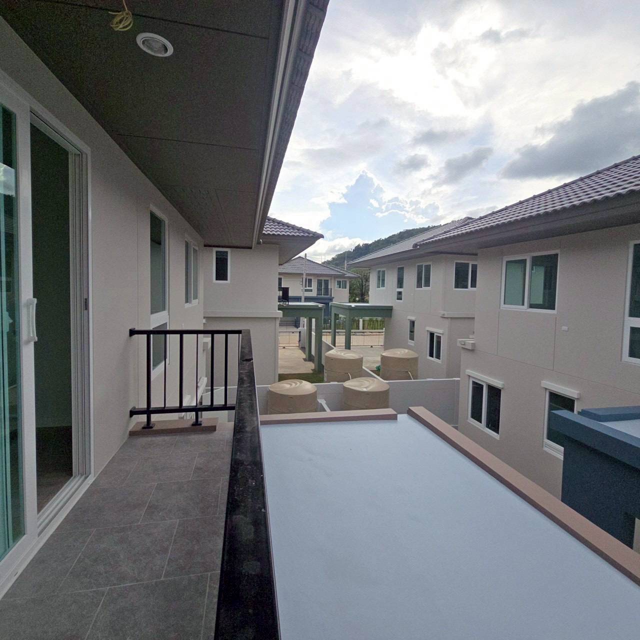 หมู่บ้านสราญสิริ เกาะแก้ว รีทรีต WR-04085 8