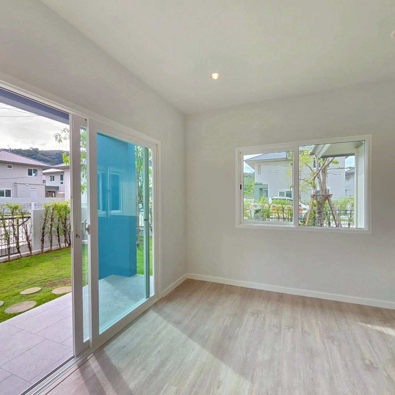 หมู่บ้านสราญสิริ เกาะแก้ว รีทรีต WR-04086 2