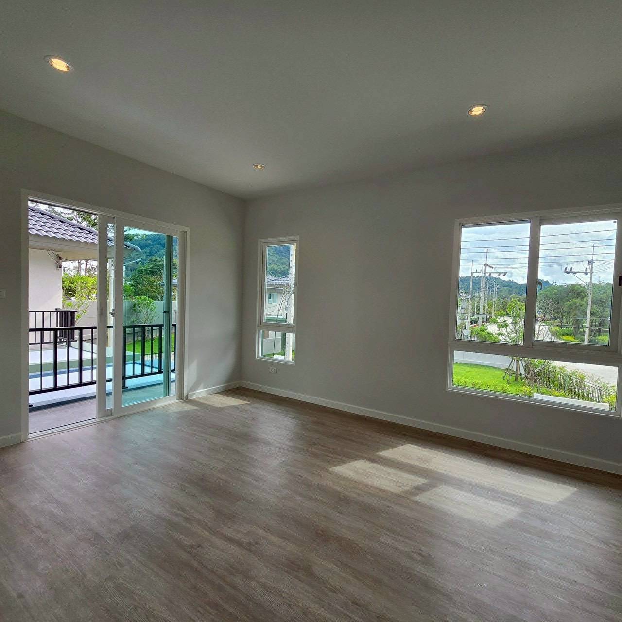 หมู่บ้านสราญสิริ เกาะแก้ว รีทรีต WR-04086 3