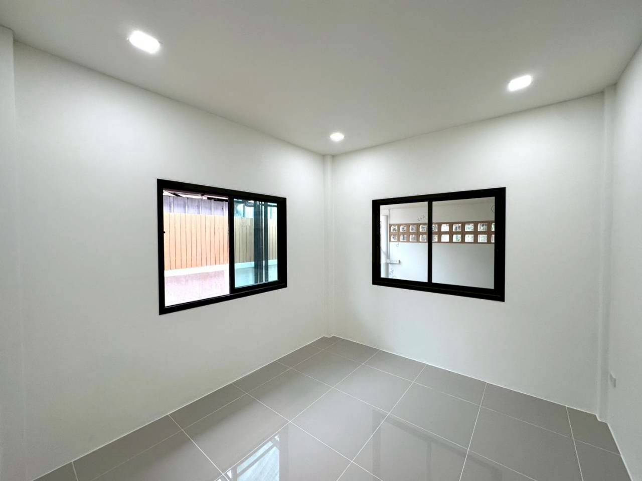 หมู่บ้านภูเก็ตวิลล่าแคลิฟอร์เนีย WR-04091 8