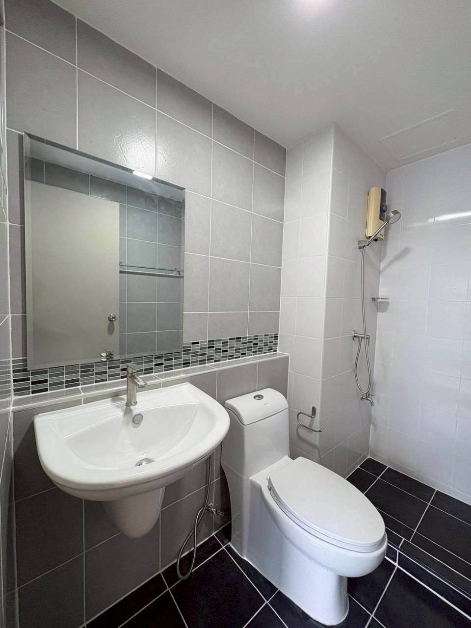 Dcondo Kathu WR-04092 9