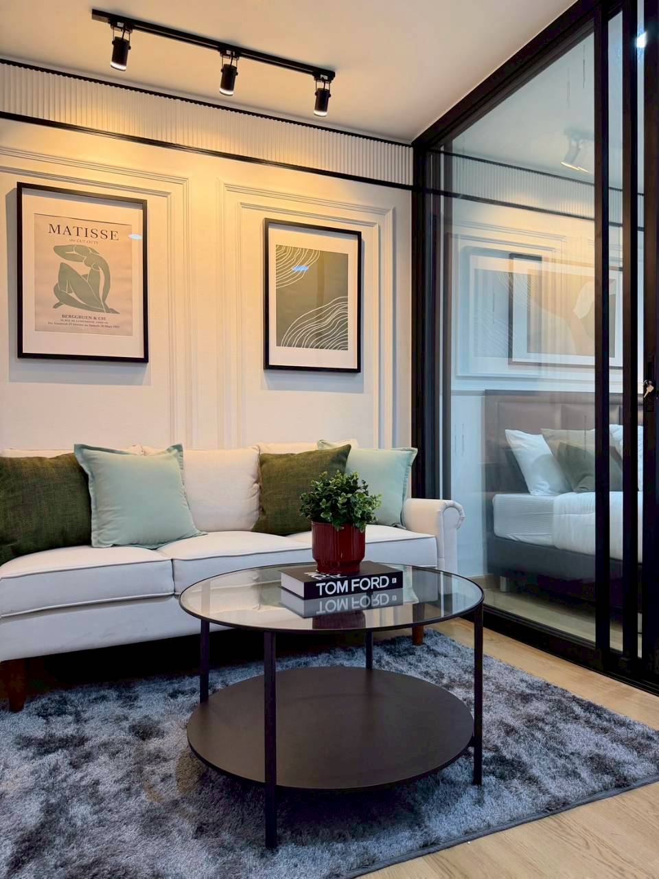 The View Suanluang WR-04093 2