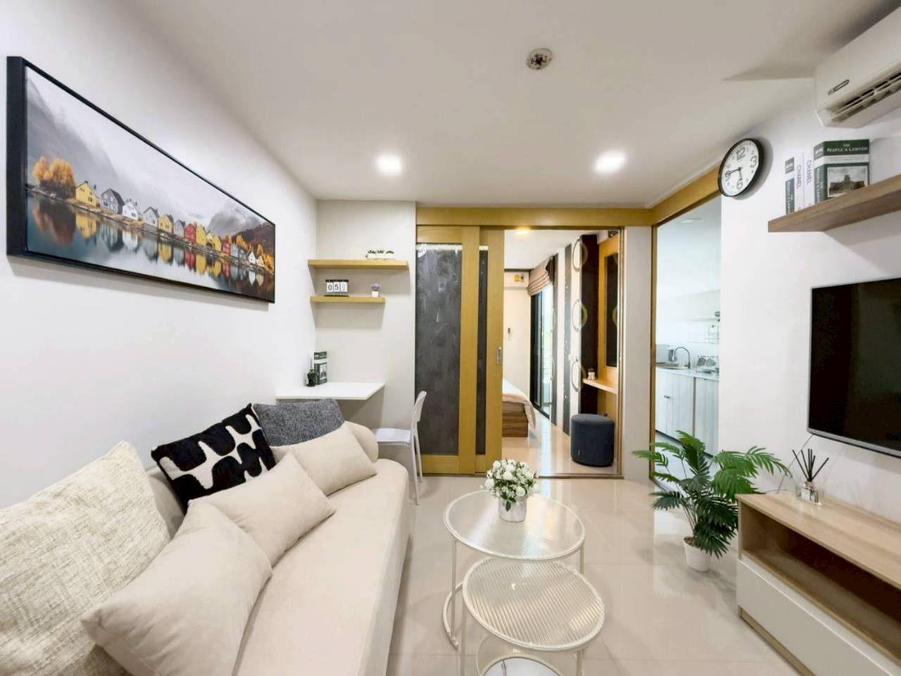 The Future Condo WR-04094 2