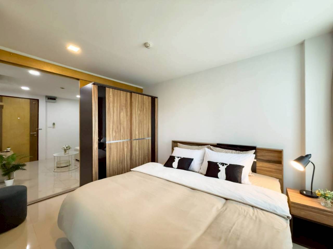 The Future Condo WR-04094 4