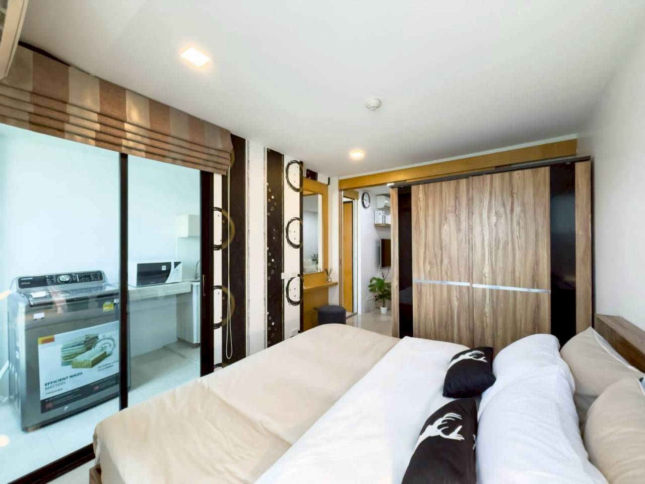 The Future Condo WR-04094 6