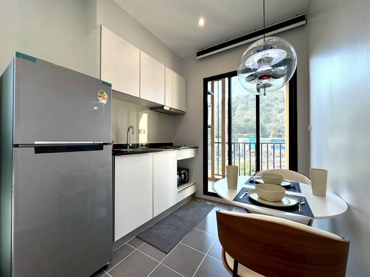 The Base Uptown WR-04097 9