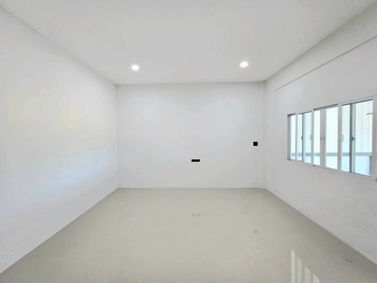 หมู่บ้านสมบูรณ์ทรัพย์ วิลเลจ WR-04098 2