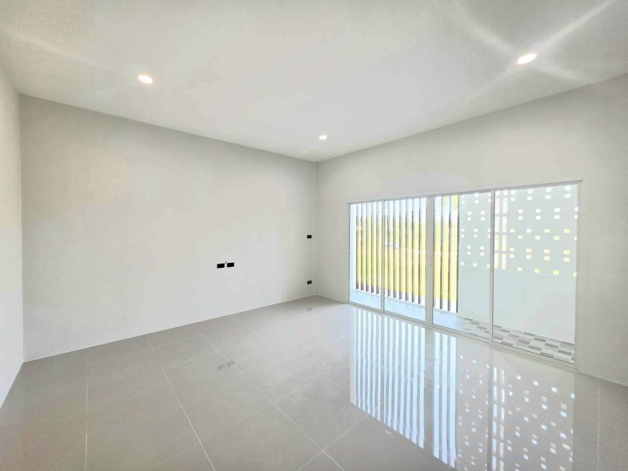 หมู่บ้านสมบูรณ์ทรัพย์ วิลเลจ WR-04098 5